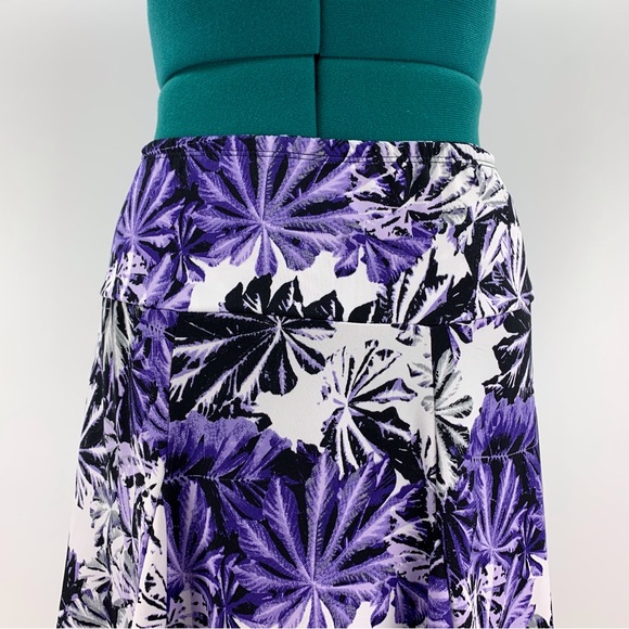 Nina K Purple, Black, and White Floral Full Knee Length Skirt, Small - Picture 4 of 15